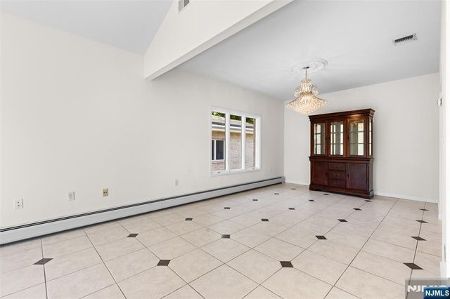 499 Morse Avenue, Ridgefield, NJ 07657