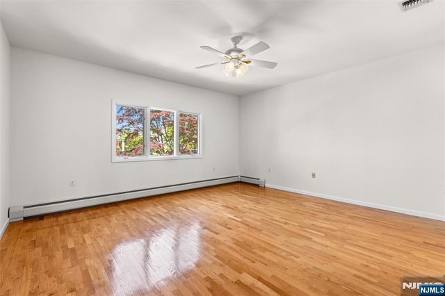 499 Morse Avenue, Ridgefield, NJ 07657
