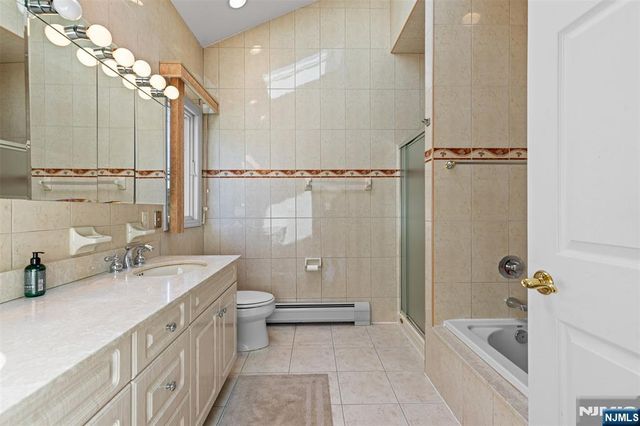 499 Morse Avenue, Ridgefield, NJ 07657