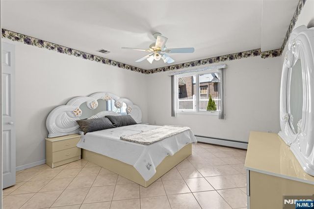 499 Morse Avenue, Ridgefield, NJ 07657