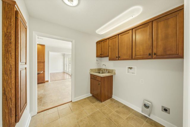 410 County Road 264, Niota, TN 37826