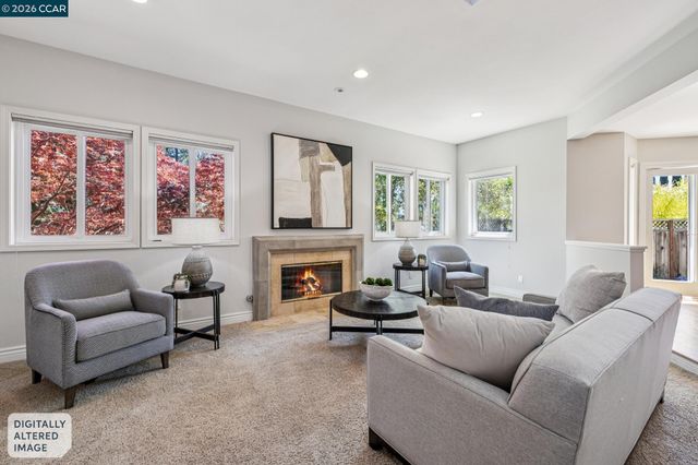 34 Sugarloaf Ter, Alamo, CA 94507