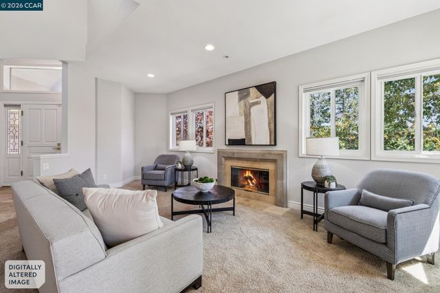 34 Sugarloaf Ter, Alamo, CA 94507