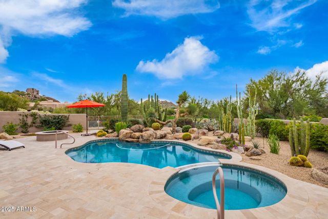 7485 E TUMBLEWEED Drive, Scottsdale, AZ 85266