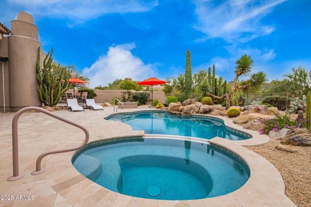 7485 E TUMBLEWEED Drive, Scottsdale, AZ 85266