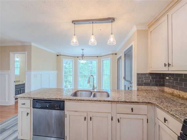 2092 Plantation Road, Lawrenceville, GA 30044