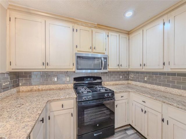 2092 Plantation Road, Lawrenceville, GA 30044