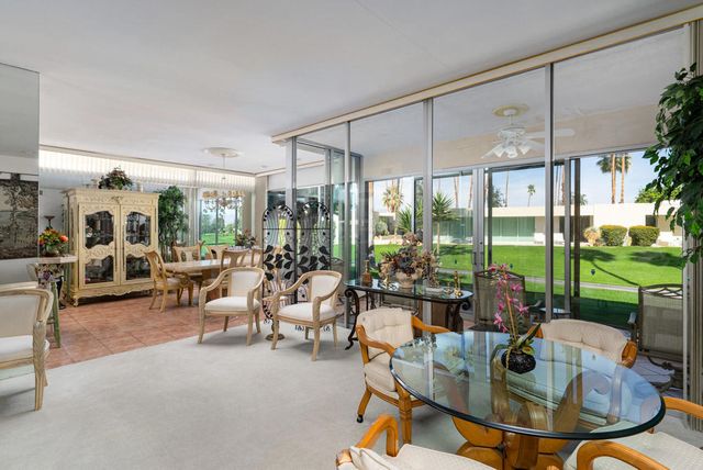 93 Westlake Circle, Palm Springs, CA 92264