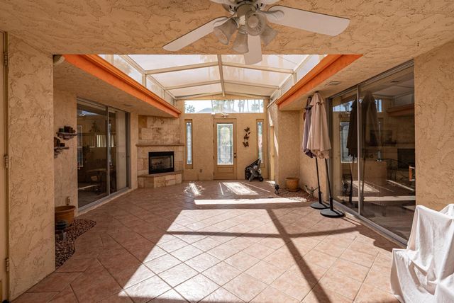 93 Westlake Circle, Palm Springs, CA 92264