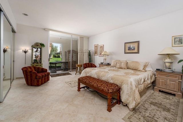 93 Westlake Circle, Palm Springs, CA 92264