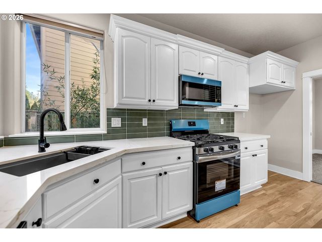 30 Sw 167TH Ave, Beaverton, OR 97006