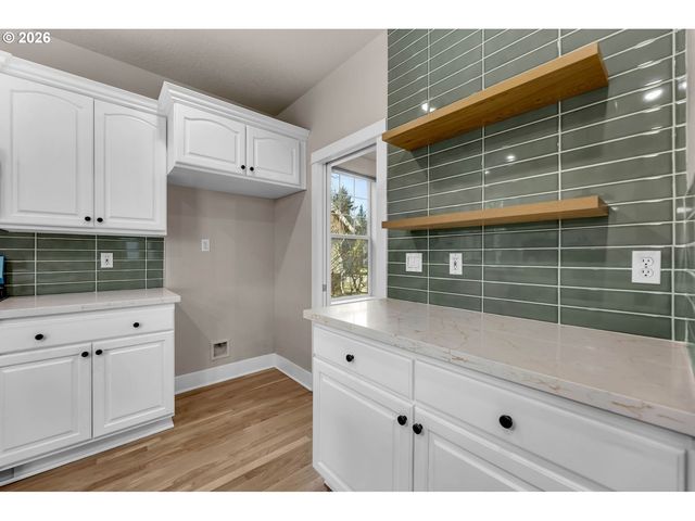 30 Sw 167TH Ave, Beaverton, OR 97006