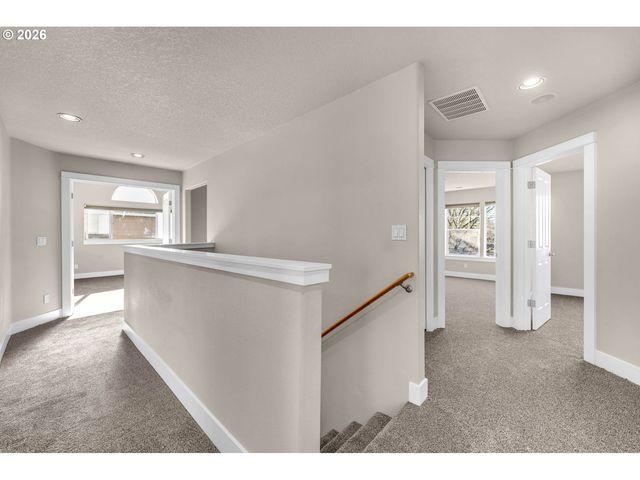 30 Sw 167TH Ave, Beaverton, OR 97006