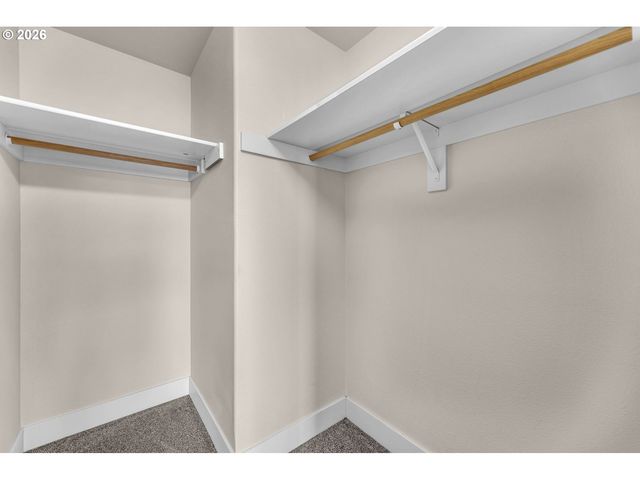 30 Sw 167TH Ave, Beaverton, OR 97006