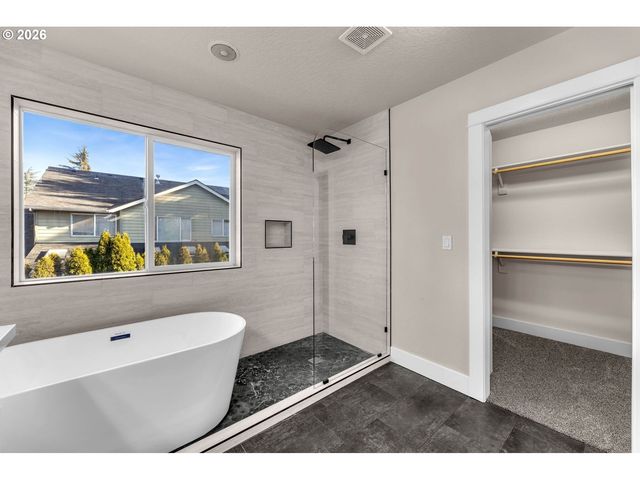 30 Sw 167TH Ave, Beaverton, OR 97006