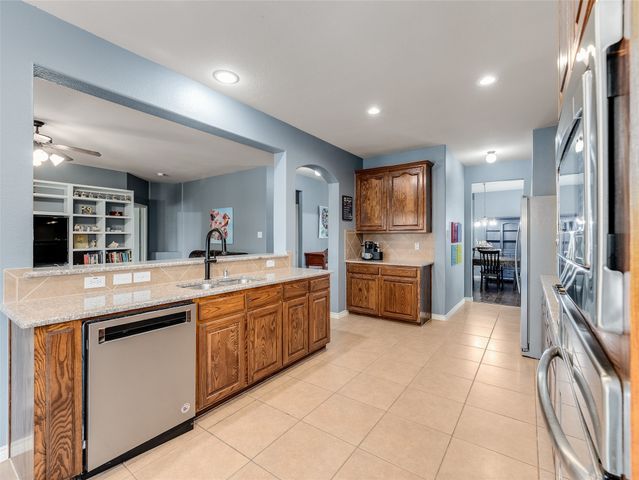 5732 Chateau Drive, Sachse, TX 75048