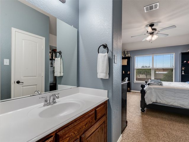 5732 Chateau Drive, Sachse, TX 75048