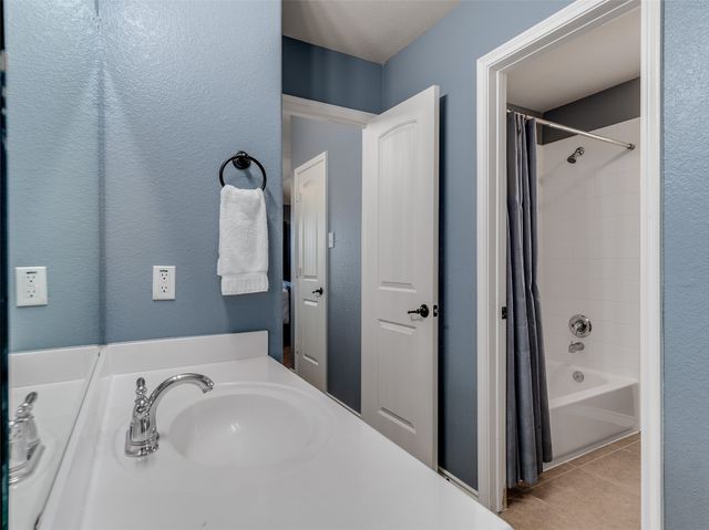 5732 Chateau Drive, Sachse, TX 75048