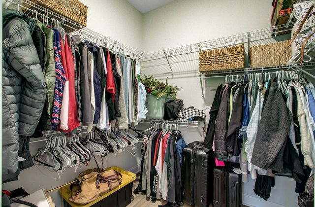 505 N Commodore Way, Summerville, SC 29483