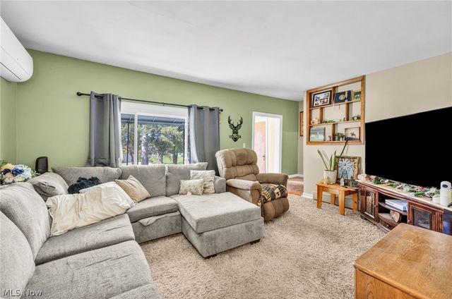 591 Long Drive, Norton, OH 44203