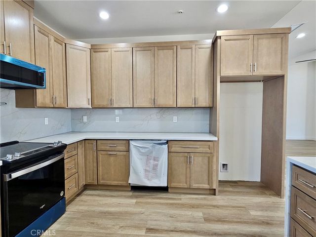 13928 Patomac Road, Apple Valley, CA 92307