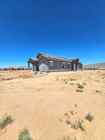 13928 Patomac Road, Apple Valley, CA 92307
