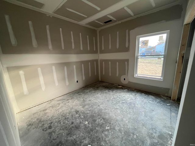 17 Sunnyside Lane, Spencer, IN 47460