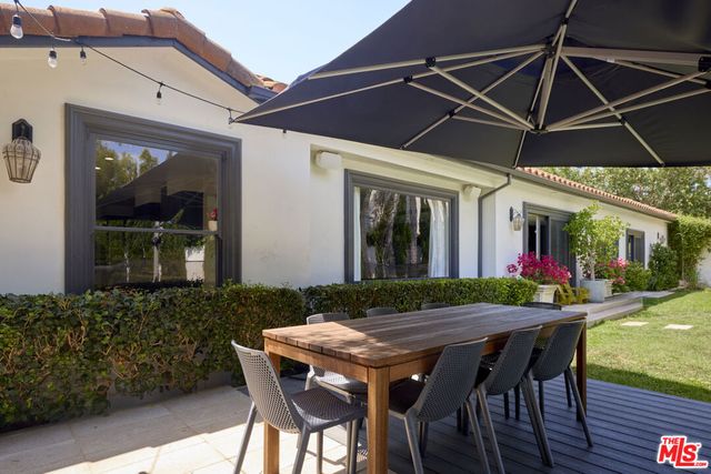 200 S Westgate Avenue, Los Angeles, CA 90049