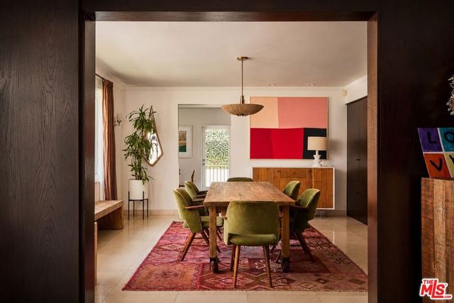 200 S Westgate Avenue, Los Angeles, CA 90049