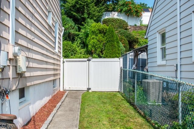 123 6Th St, Wood-ridge Boro, NJ 07075