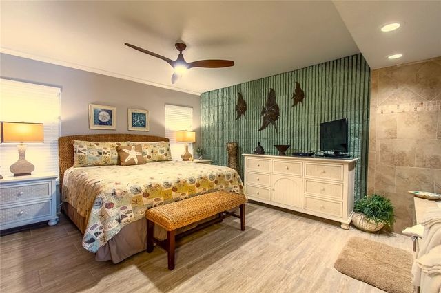 7477 State Highway 361 107, Port Aransas, TX 78373