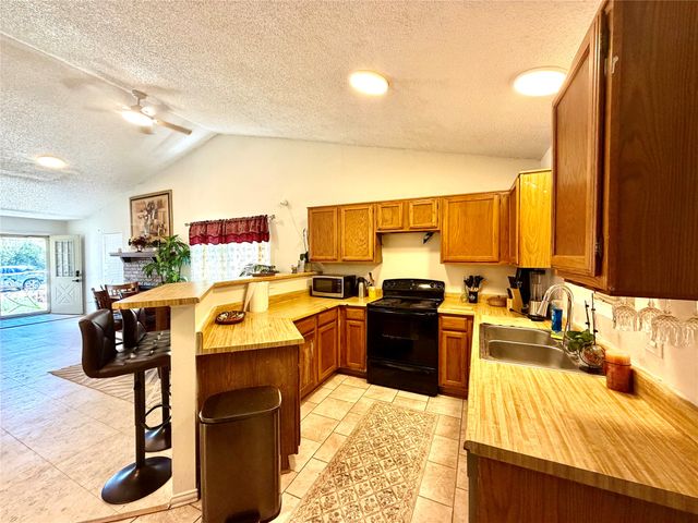 817 Colchester Drive, Mesquite, TX 75149