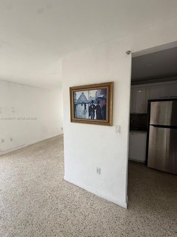 1736 SW 19th St 404, Miami, FL 33145