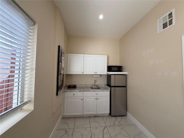 18255 SW 145th Ave Back, Miami, FL 33177