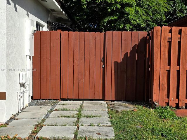 18255 SW 145th Ave Back, Miami, FL 33177