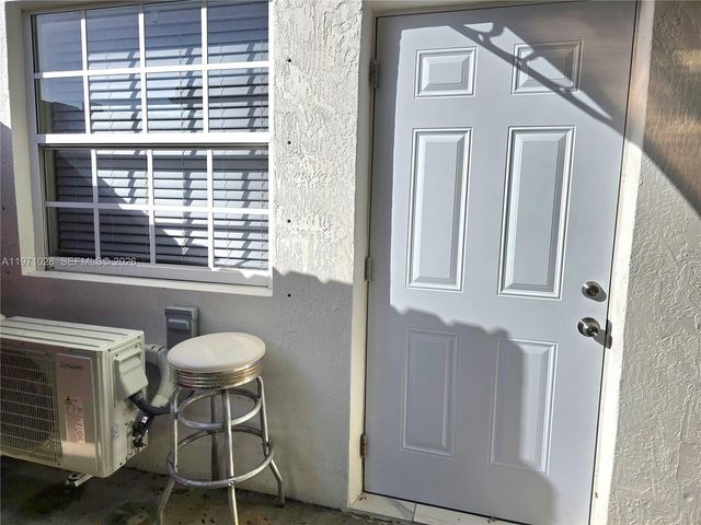 18255 SW 145th Ave Back, Miami, FL 33177