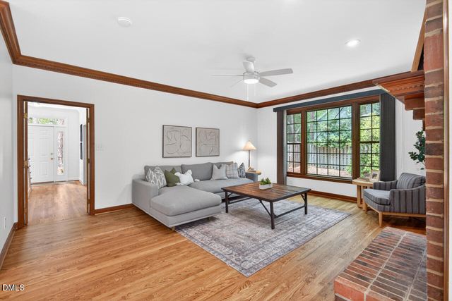 10 Altmont Court, Durham, NC 27705