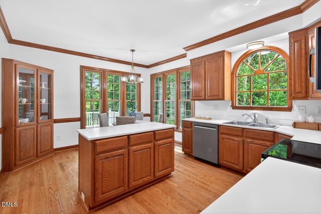 10 Altmont Court, Durham, NC 27705