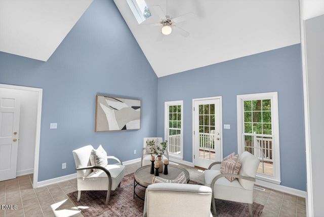 10 Altmont Court, Durham, NC 27705