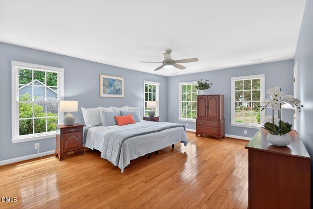 10 Altmont Court, Durham, NC 27705