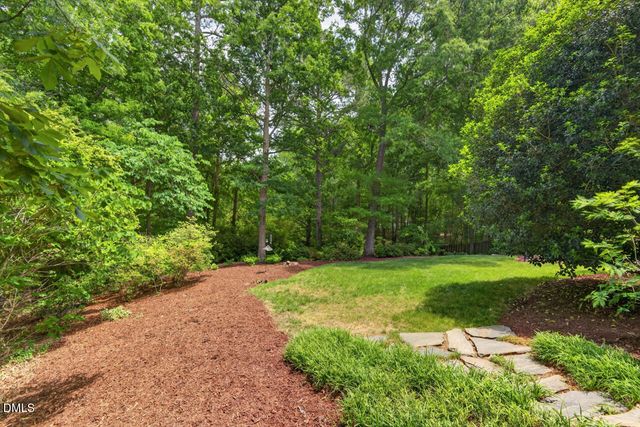 10 Altmont Court, Durham, NC 27705