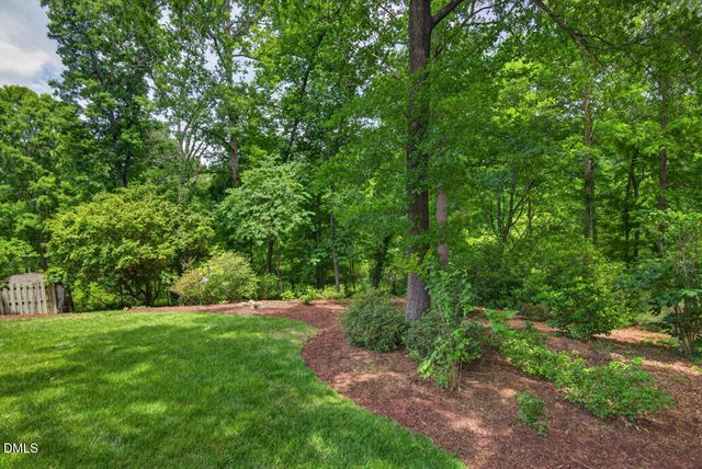 10 Altmont Court, Durham, NC 27705