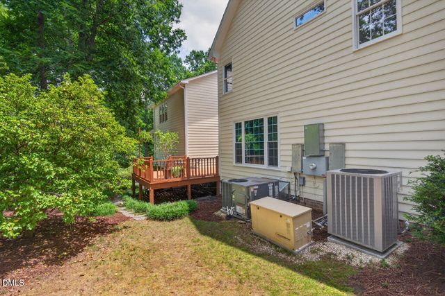 10 Altmont Court, Durham, NC 27705