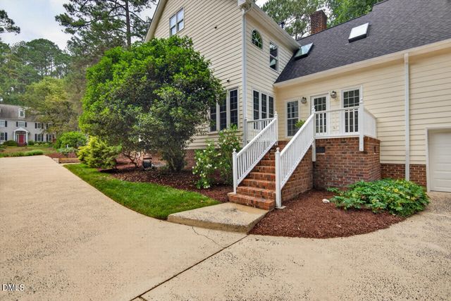 10 Altmont Court, Durham, NC 27705