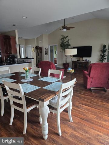415 HORSE TRAIL LN, Felton, DE 19943