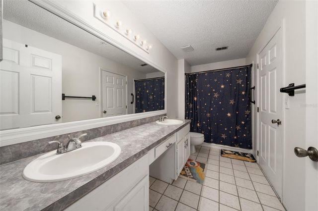 703 SWAN LANE, Altamonte Springs, FL 32701