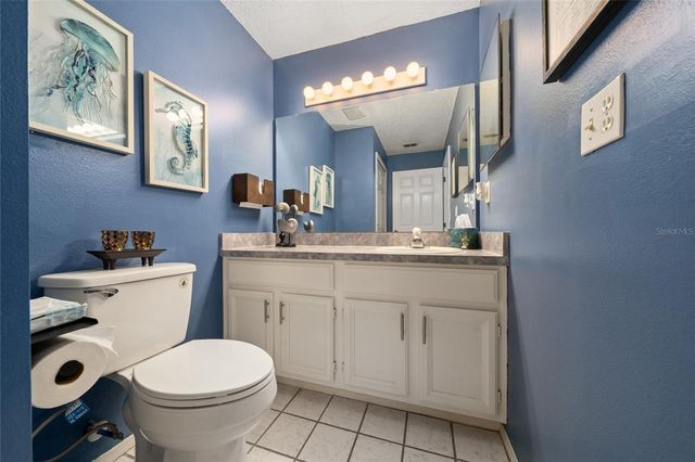 703 SWAN LANE, Altamonte Springs, FL 32701