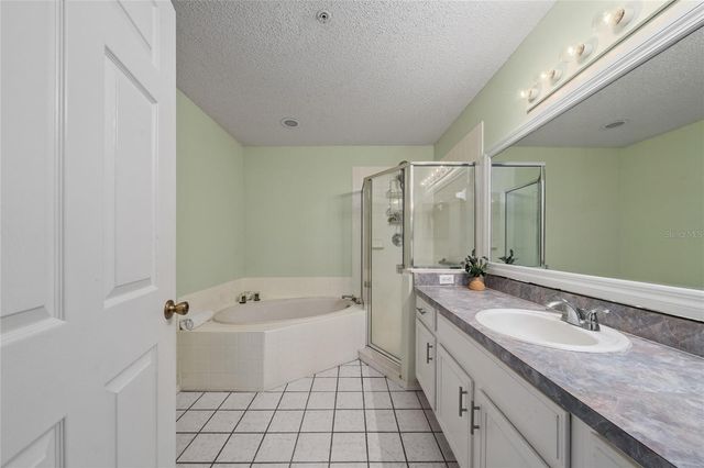 703 SWAN LANE, Altamonte Springs, FL 32701