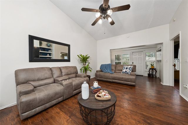 703 SWAN LANE, Altamonte Springs, FL 32701