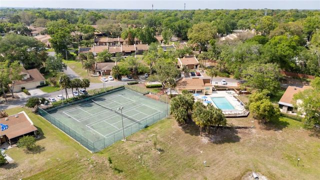 703 SWAN LANE, Altamonte Springs, FL 32701